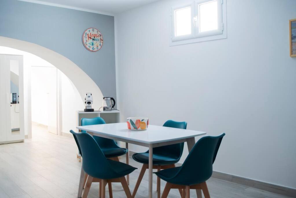 Donna Filumena Apartment Napoli Bagian luar foto